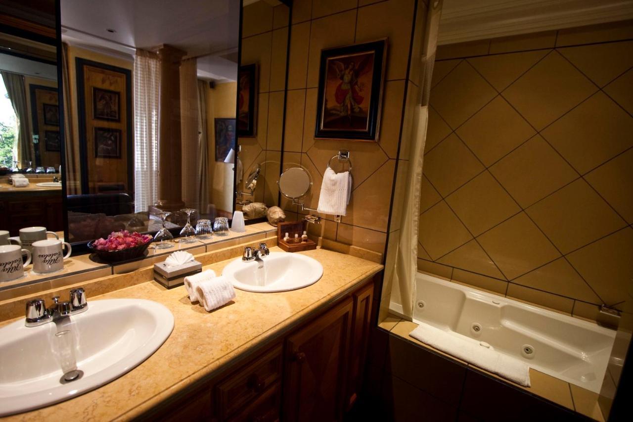 Zephyr Palace Luxury Hotel Jacó Buitenkant foto