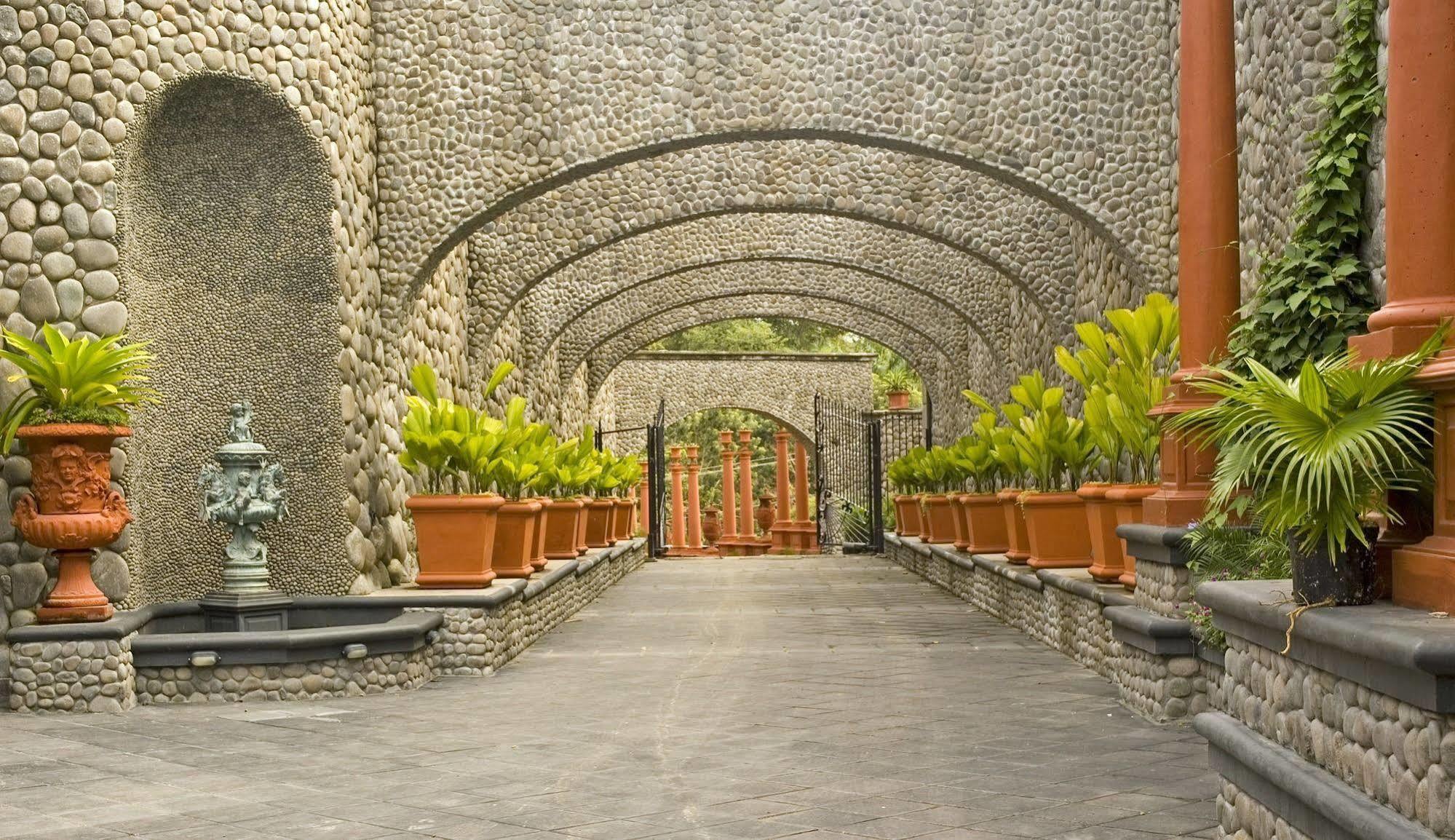 Zephyr Palace Luxury Hotel Jacó Buitenkant foto