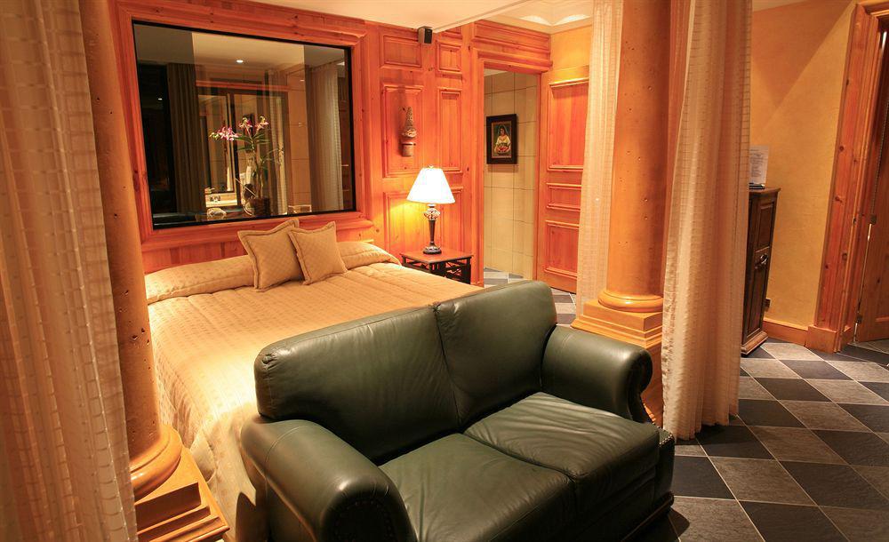 Zephyr Palace Luxury Hotel Jacó Buitenkant foto